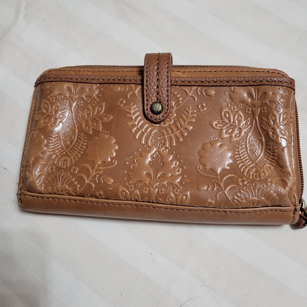 Cell phone wallet